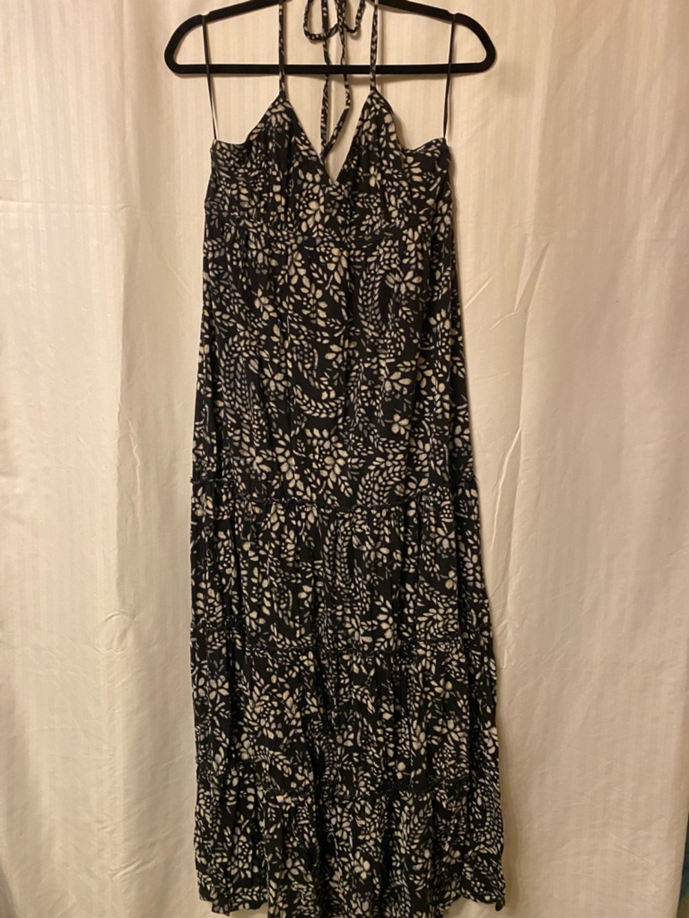 Express Black and White Floral Maxi Dress